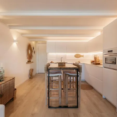 First Line With Pool, Ideal For Families Appartement