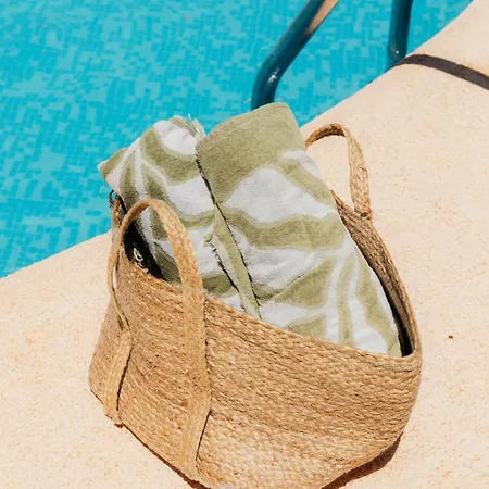 First Line With Pool, Ideal For Families