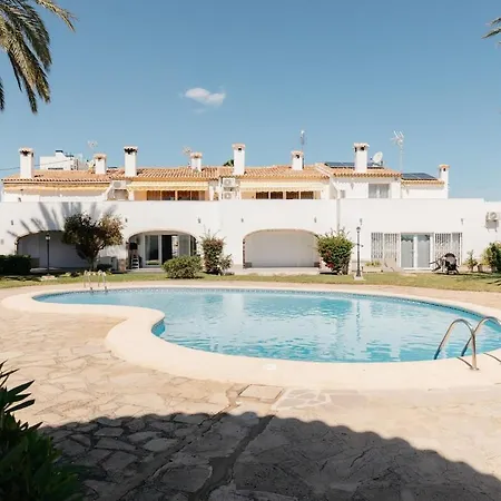 Apartament First Line With Pool, Ideal For Families
