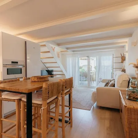 Appartement First Line With Pool, Ideal For Families Dénia