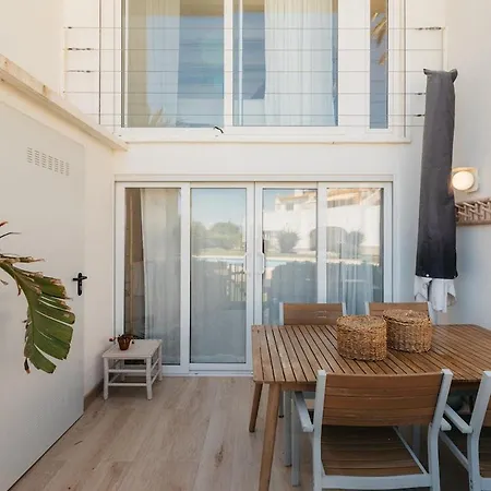 Apartament First Line With Pool, Ideal For Families Denia